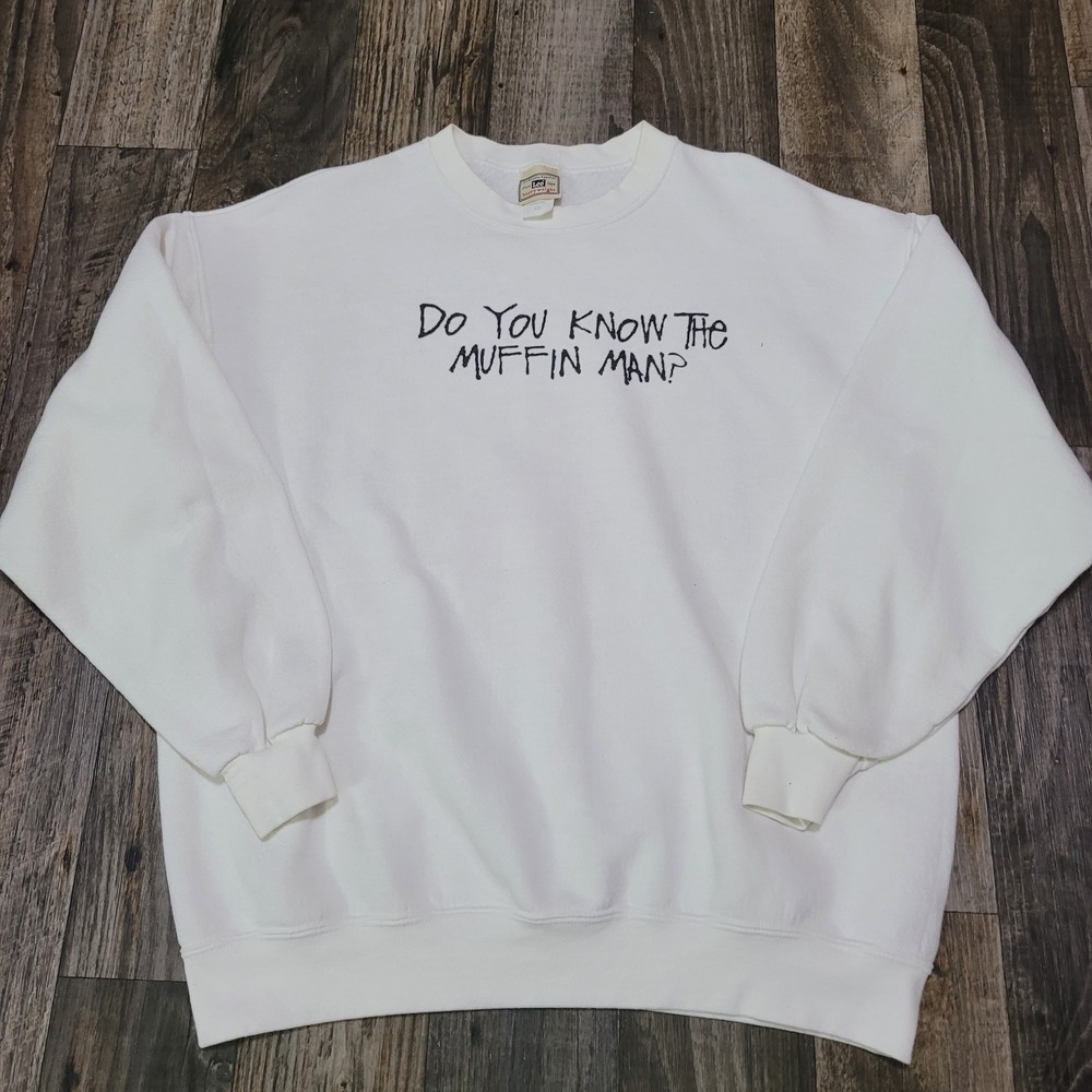 "Do You Know The Muffin Man" Vintage Sweatshirt Mens L Gray Pullover Crew Neck